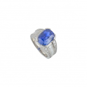 Sapphire & Diamond Dress Ring in Platinum 10.51ct